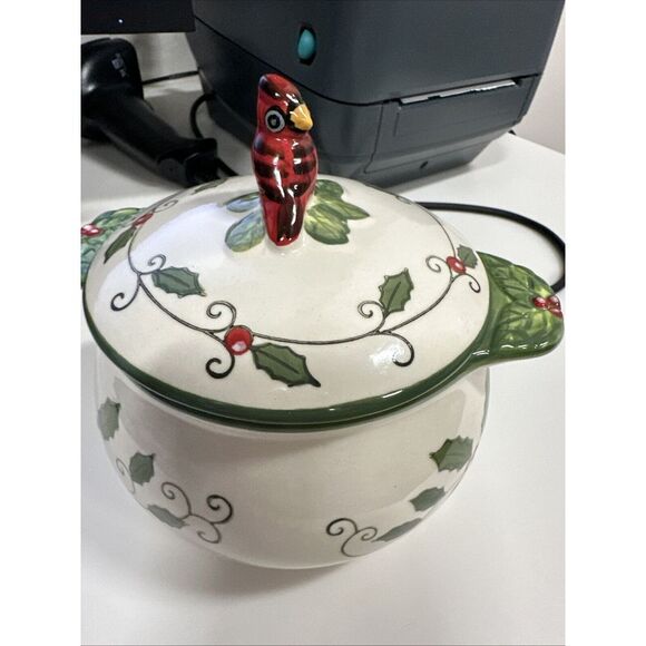 Temptations by Tara Cardinal Presentable Ovenware 18Oz  Christmas Cardinal 1146j - Picture 5 of 5